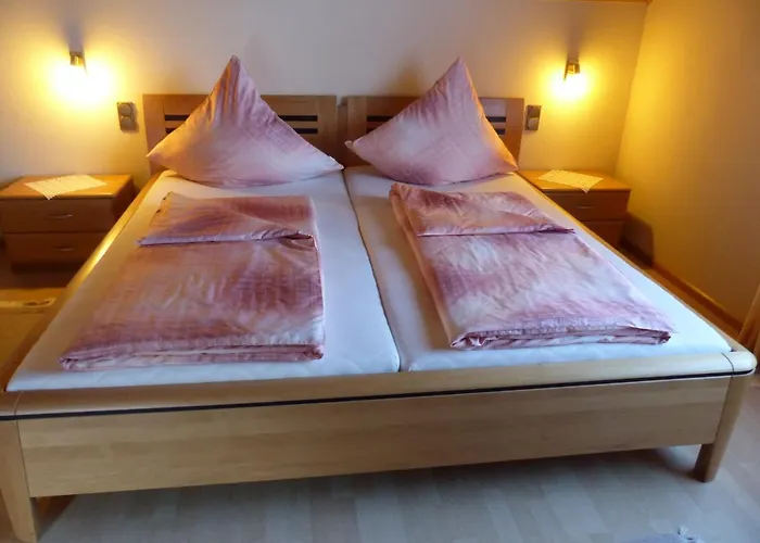 Ferien Melcher זלטינגן-רכטינג